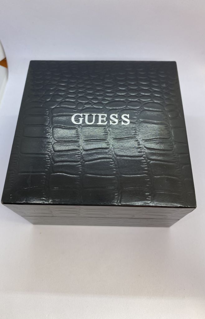 Коробка для годинника guess  (оригінал) чорна - фото фото фото 3