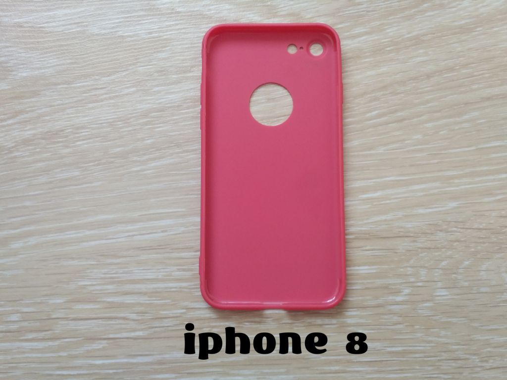 Чехол на iPhone 8 Красный - фото фото фото 5