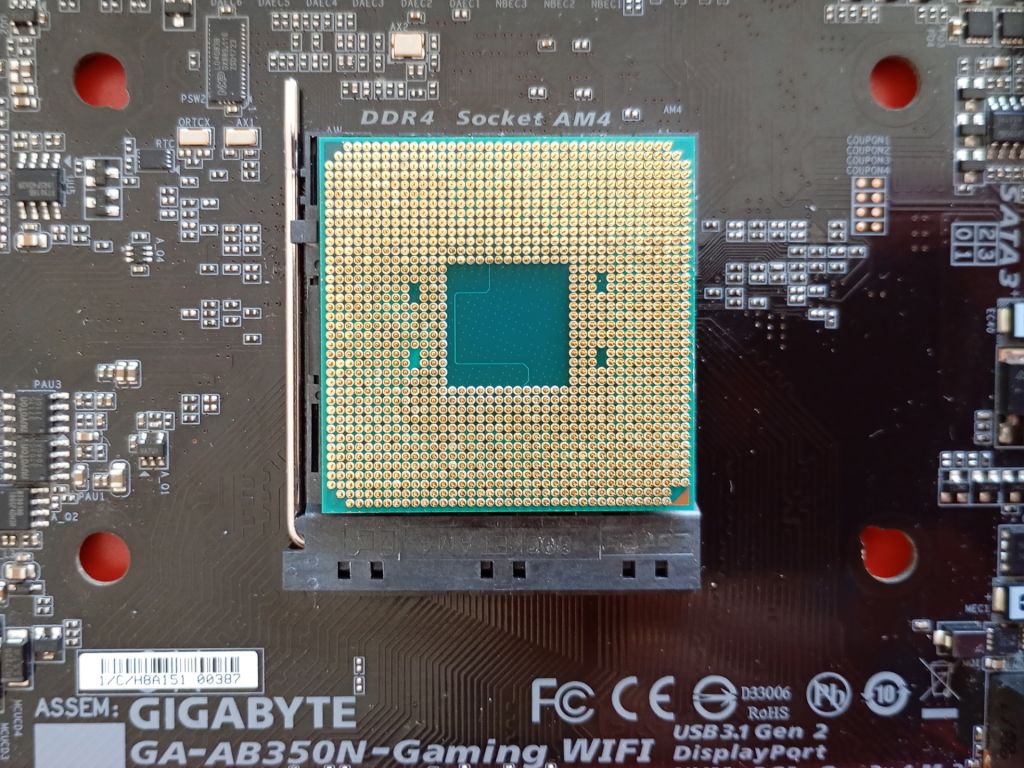 Ryzen 5 3400GE  (35W) - фото фото фото 4