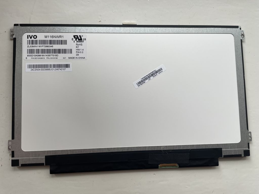 11.6” 30pin Slim IVO M116NWR1 - фото фото фото 1