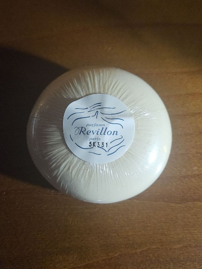 Turbulences Revillon 100ml Parfum de Toilette + 100g Мило - фото фото фото 7