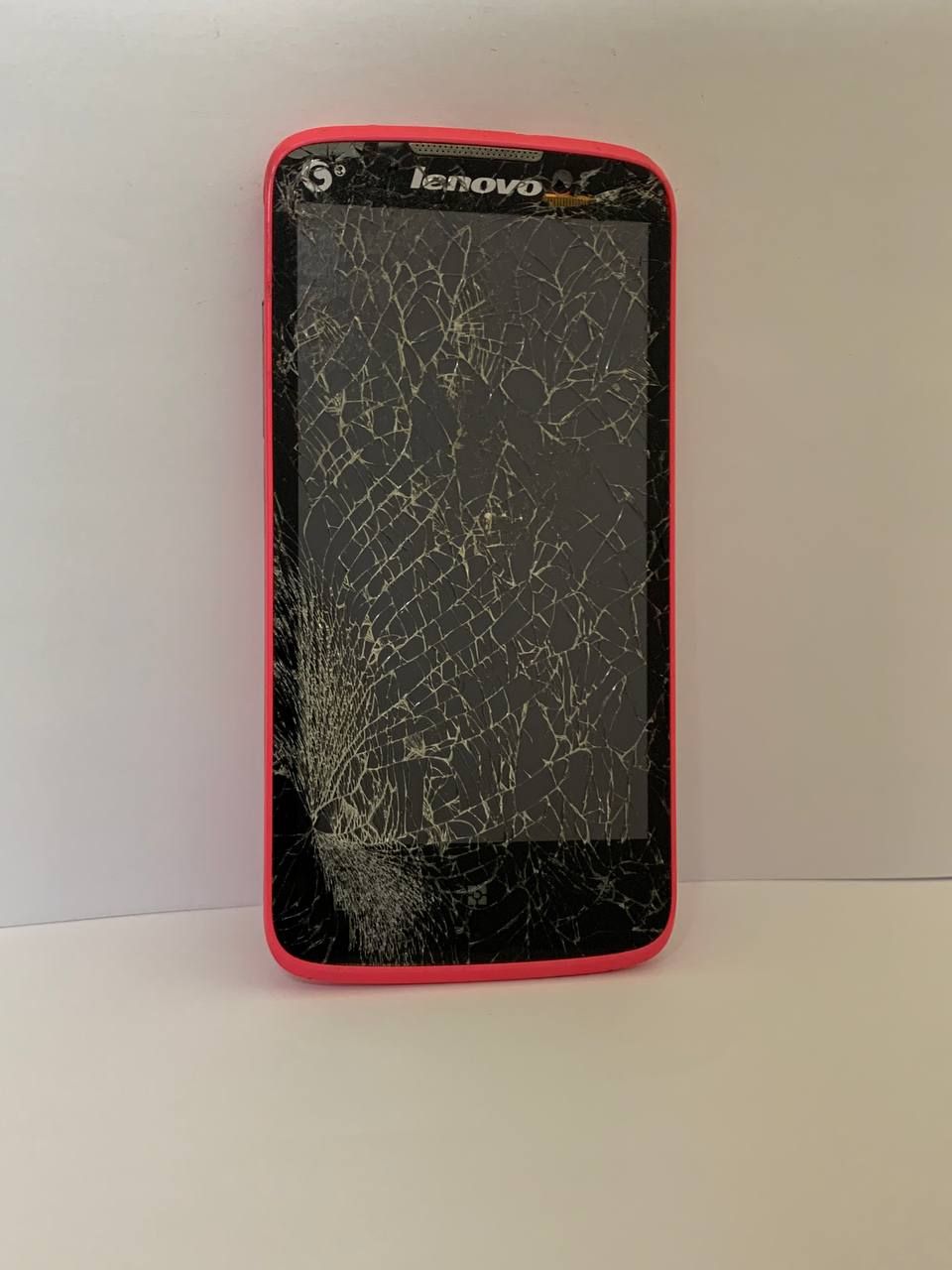 Lenovo IdeaPhone A670T - фото фото фото 0