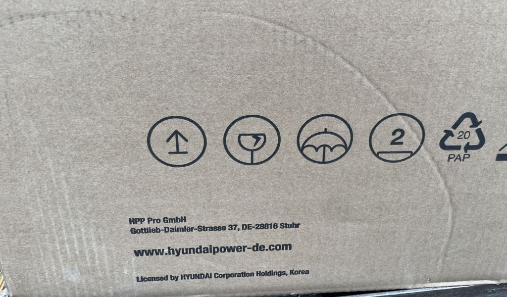 Генератор дизельный 8квт Hyundai DHY 8500LEK-T   (220В/380В) - фото фото фото 2