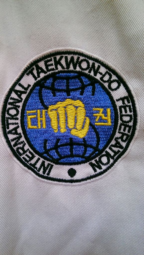 Кімоно Taekwon Do розмір 120 / 00 для дитини - фото фото фото 3