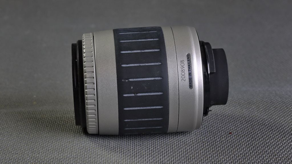 Об'єктив Nikon IX-NIKKOR 60-180mm 1:4-5.6 Ф52mm для камер APS формата Вживане - фото фото фото 4