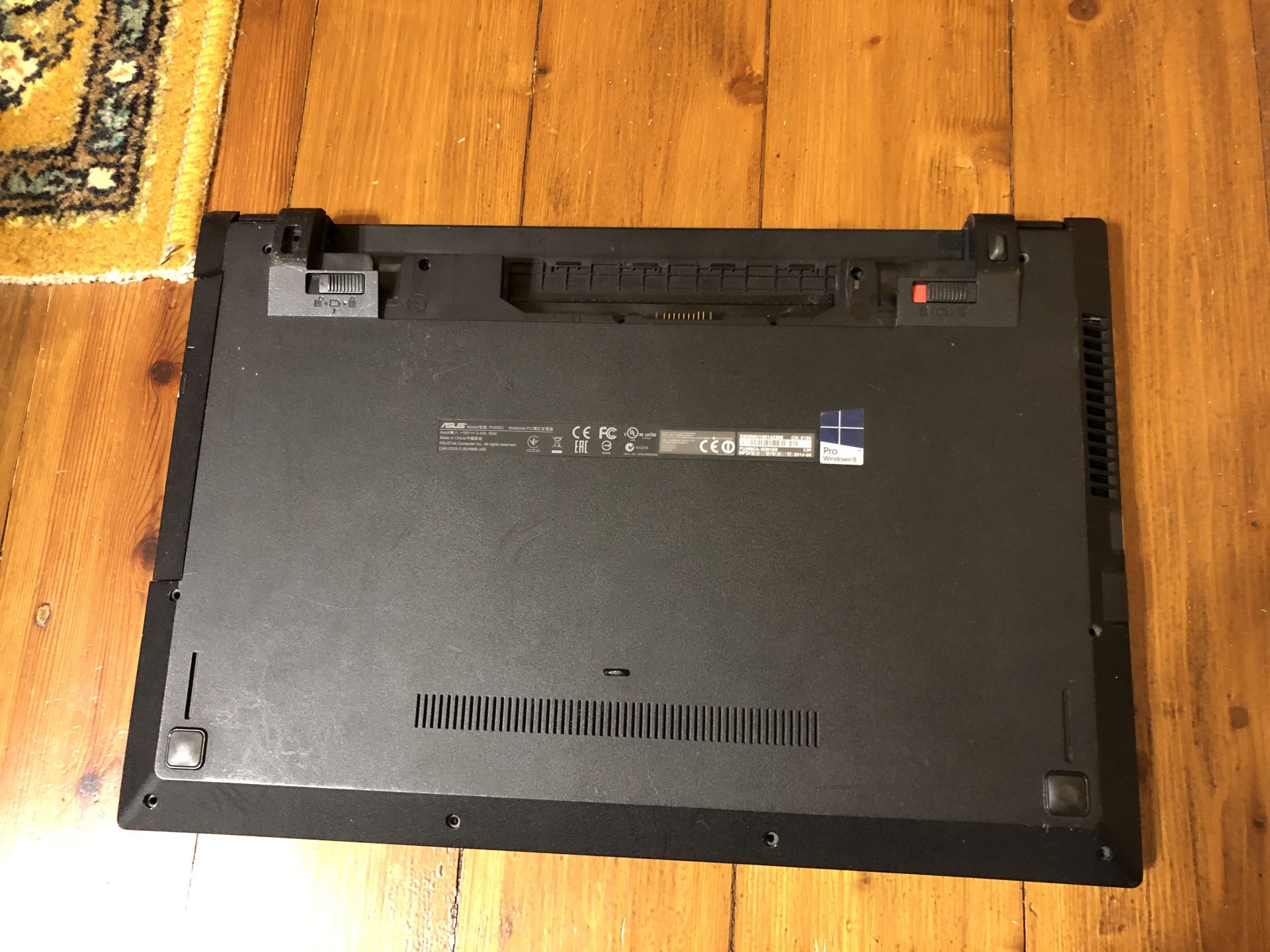 ASUS  PRO PU550C на частини - фото фото фото 3