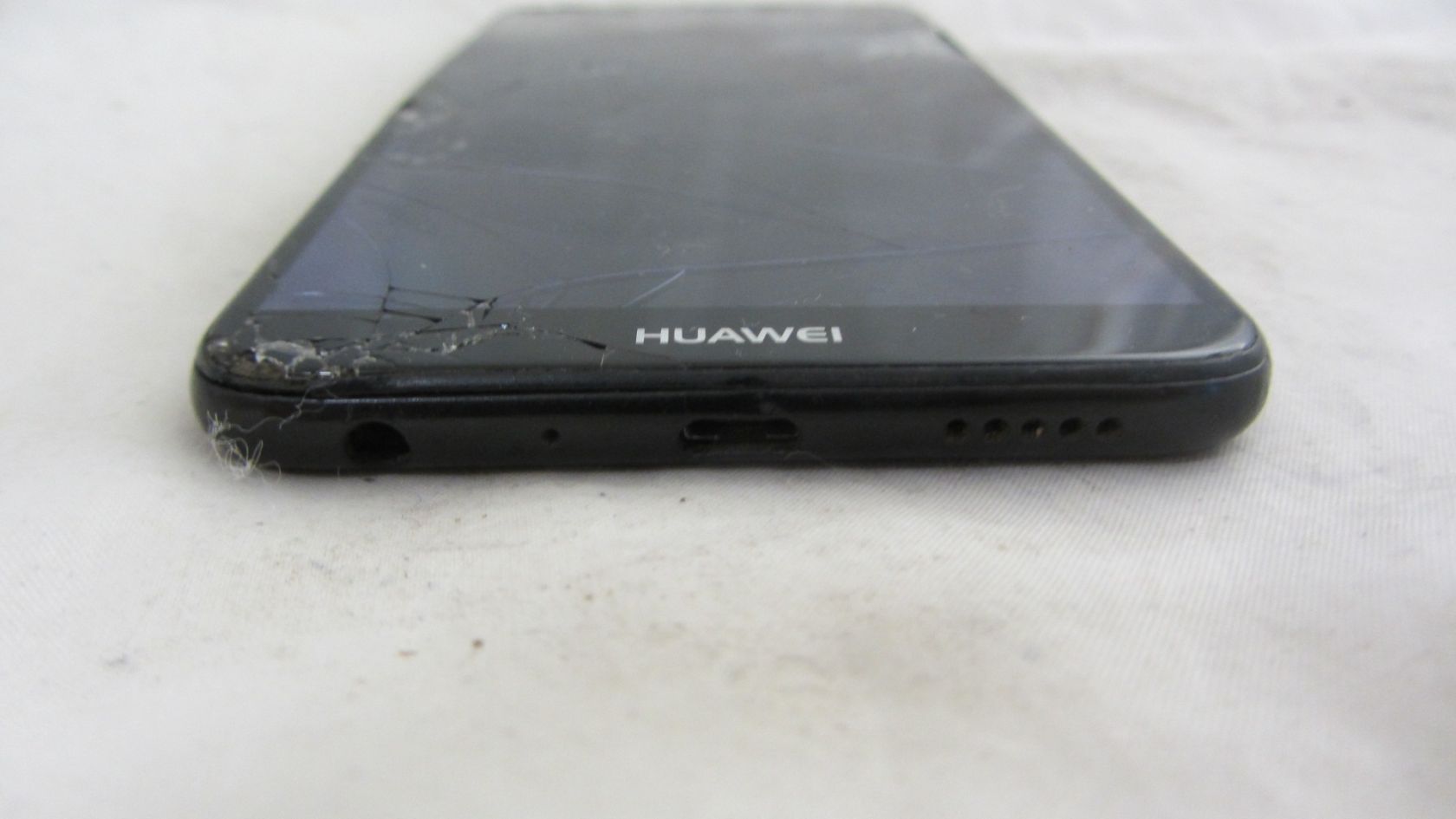 HUAWEI P Smart 3/32GB Black - фото фото фото 1