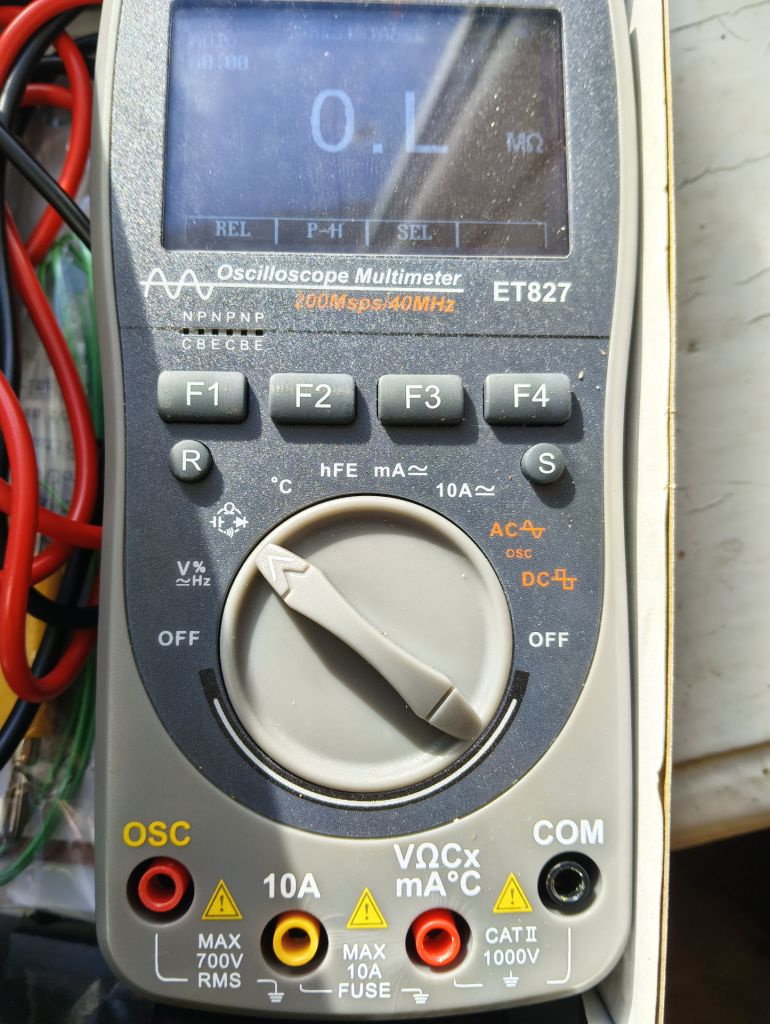 Цифровий осцилограф-мультиметр 2-в-1 Tooltop ET827     (40MHz, 200MSPS, TRMS) - фото фото фото 0