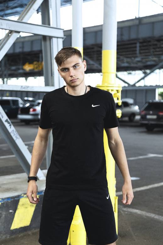 Футболка Nike чорна - фото фото фото 8