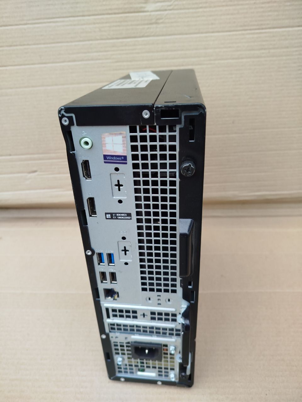 Системний блок DELL OPTIPLEX 3080 LGA1200 /0GBDDR4/0GBHDD/Intel UHD 630 1GB - фото фото фото 3