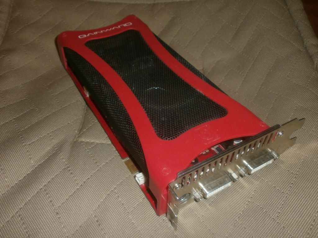 Видеокарта GeForce 9600GT, PCI-Eх, не рабочая - фото фото фото 1