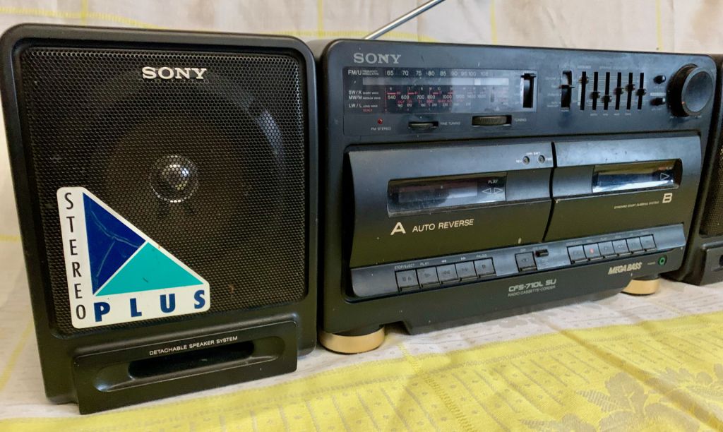 SONY CFS-710L Radio Cassette Corder стереосистема касетна дека - фото фото фото 1