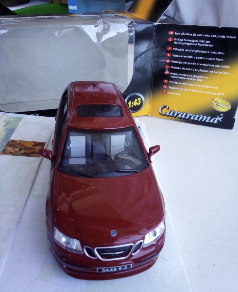 Saab 9-3 Sportwagon by Cararama 1/43 - фото фото фото 8