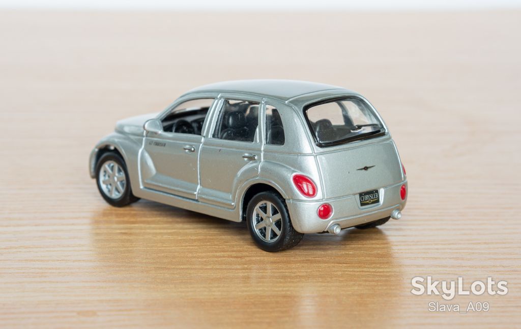 1:38 Chrysler PT Cruiser GT 2.4 Turbo silver, Maisto - фото фото фото 2