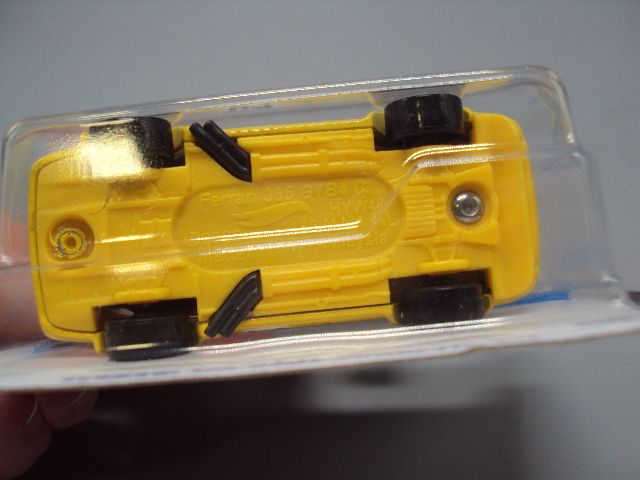 Машинка модель автомобіль Hot Wheels yellow Ferrari 365 GTB4 Competizione жовтий феррарі №19043с - фото фото фото 4
