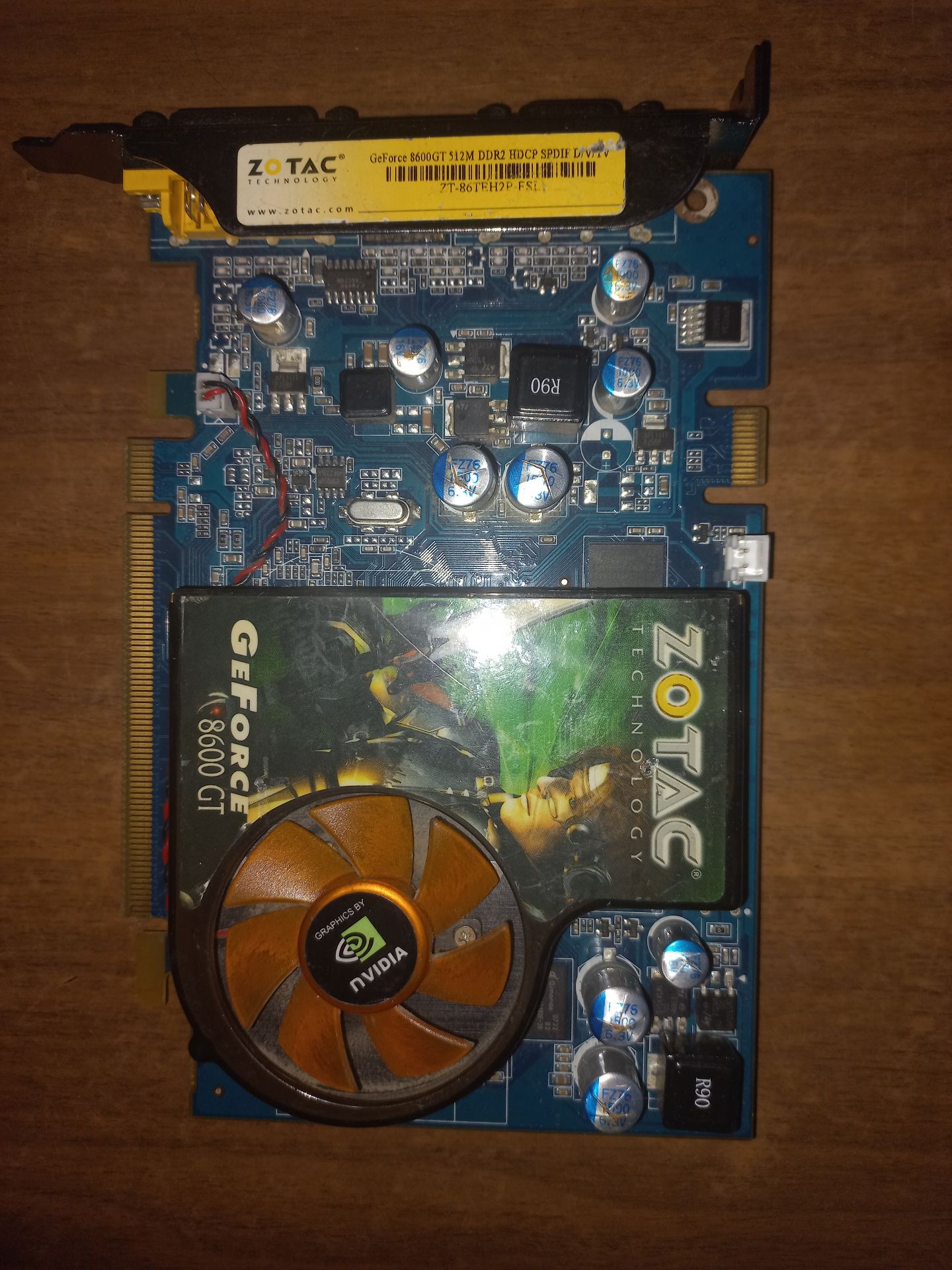 Видеокарта  GeForce 8600GT - фото фото фото 1