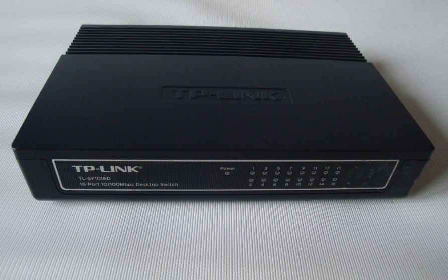 Свитч 16 портов TP-Link TL-SF1016D    (Комутатор). - фото фото фото 0