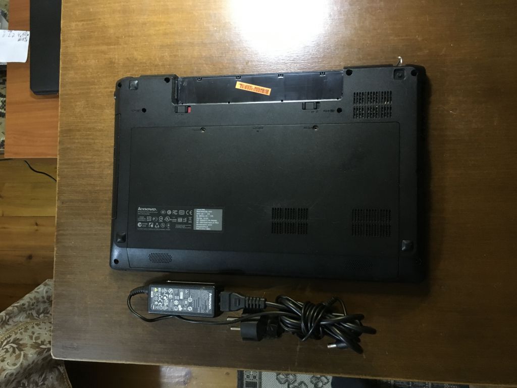 Lenovo G585 на части - фото фото фото 1