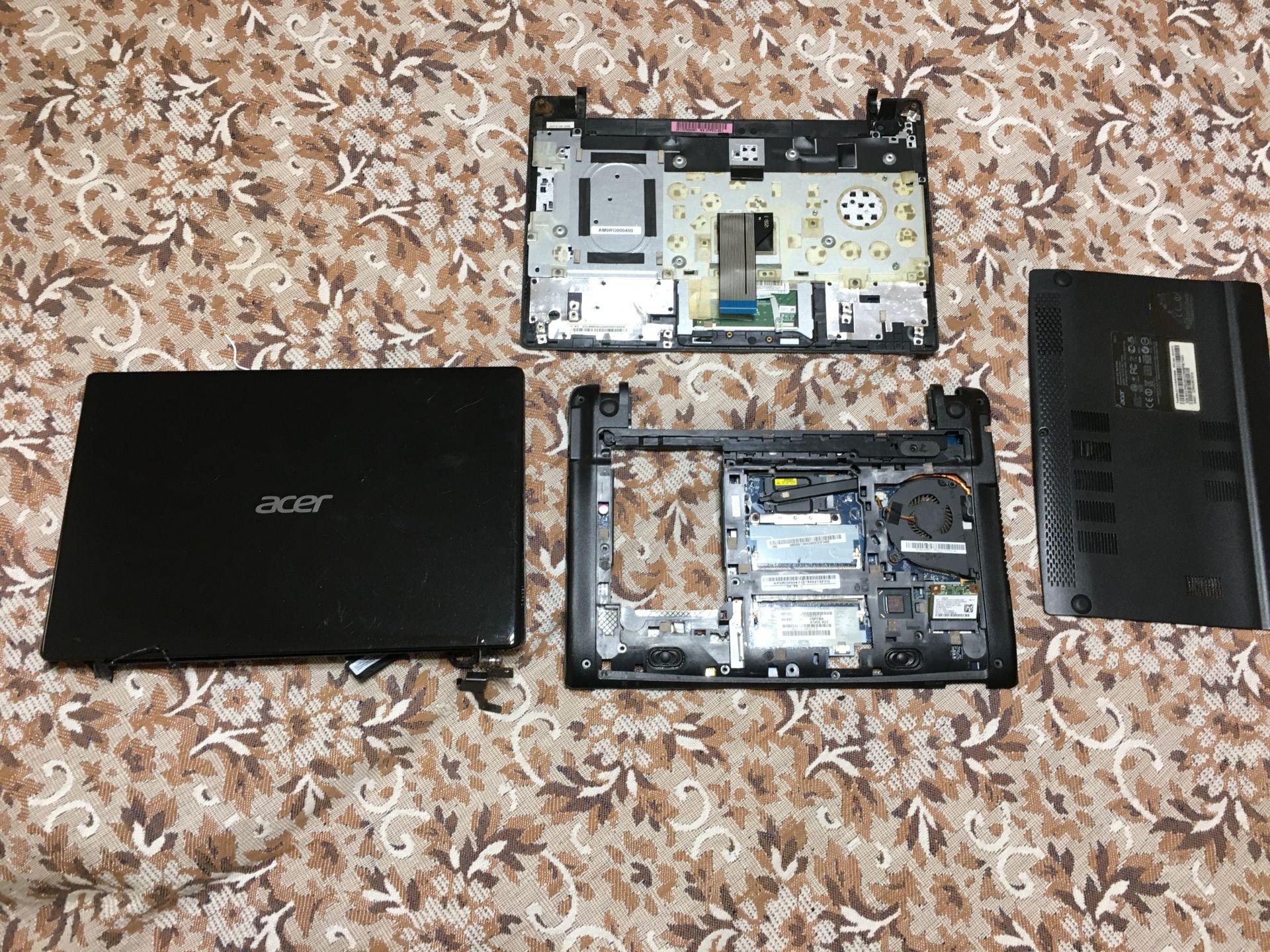 Acer TravelMate B113 неробочий - фото фото фото 3