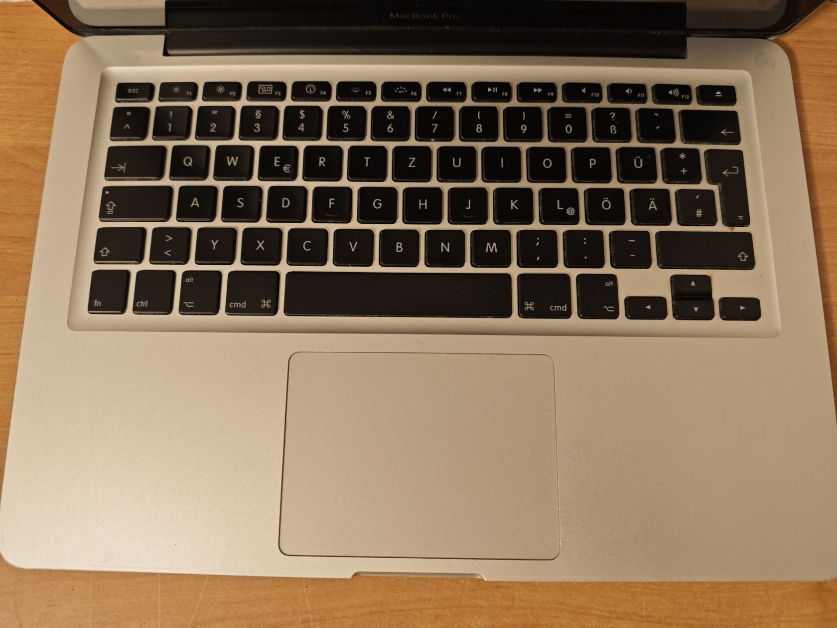 MacBook Pro 13.3" Intel Core P8700/DDR3 4Gb/SSD 250Gb/GF9400 - фото фото фото 3