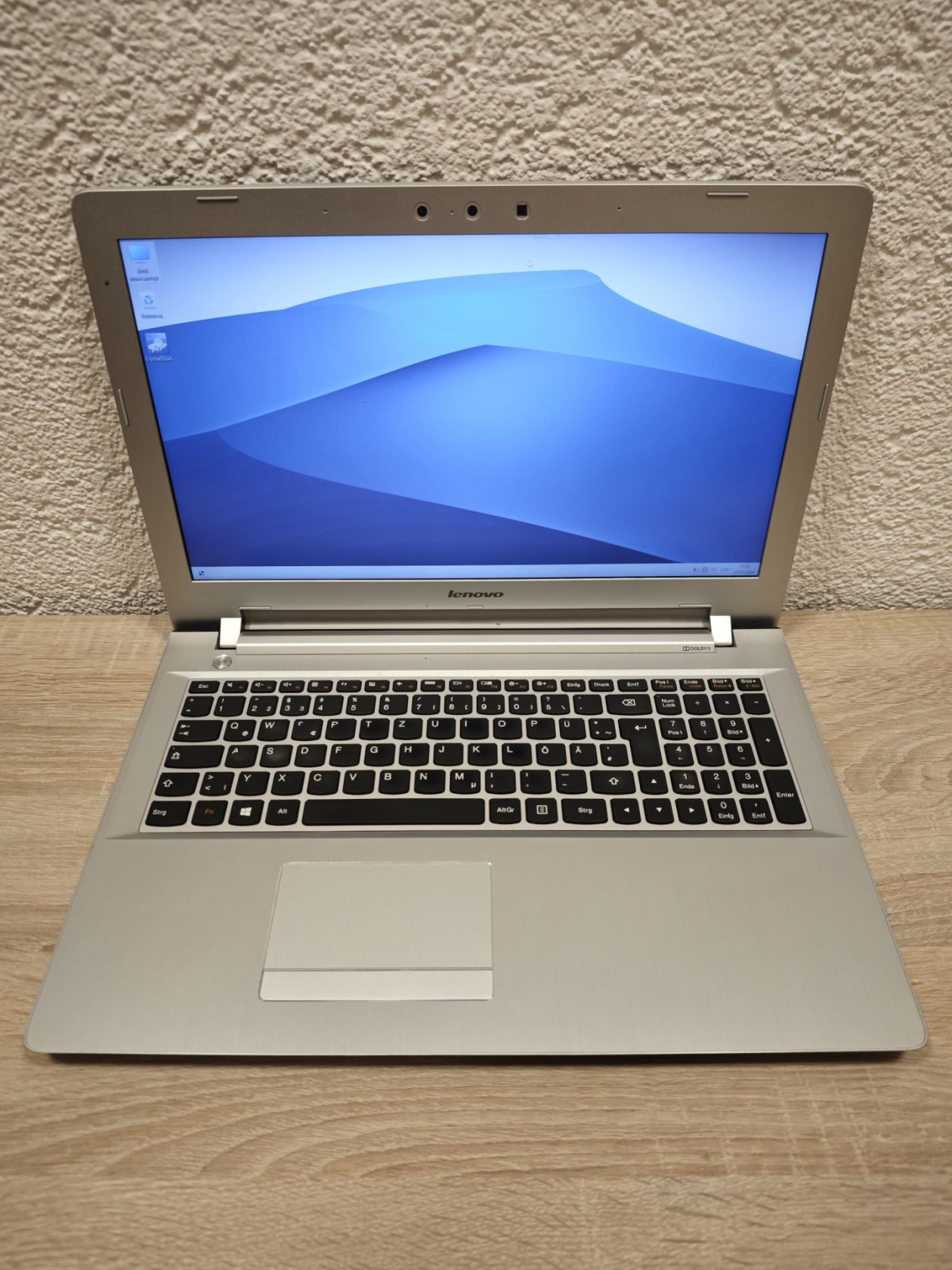 Ноутбук 15.6" Lenovo Intel Core i5 6200U/DDR4 8Gb/HDD 320Gb/Intel - фото фото фото 0