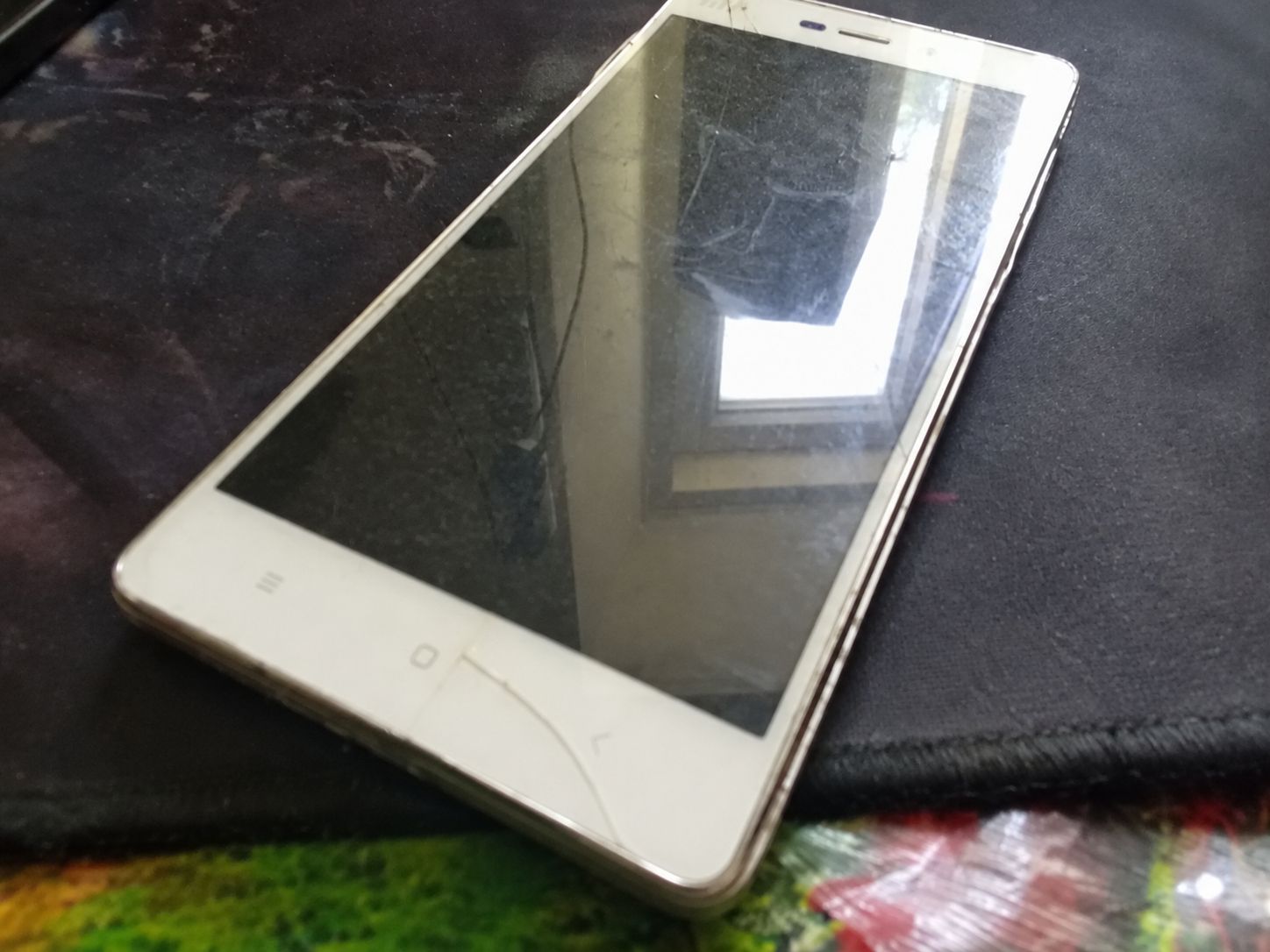 ЛОТ Xiaomi Redmi 4A          (2016) - фото фото фото 0