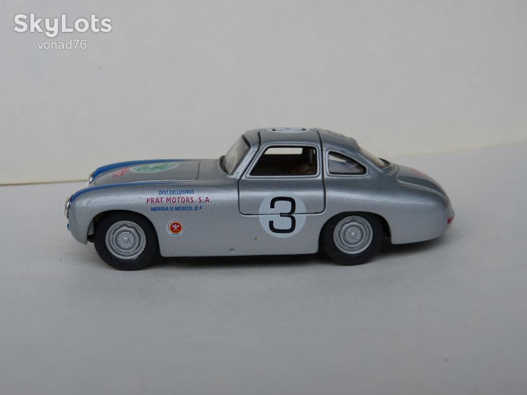 1/43 MERCEDES-BENZ 300SL. Cararama. РАРИТЕТ. - фото фото фото 5