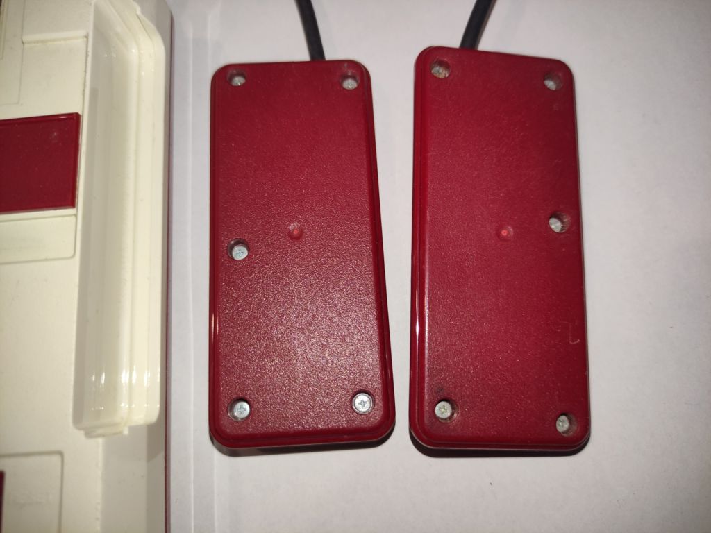 Nintendo Famicom Classic Mini консоль б/в Оригінальна   (тільки консоль) - фото фото фото 3