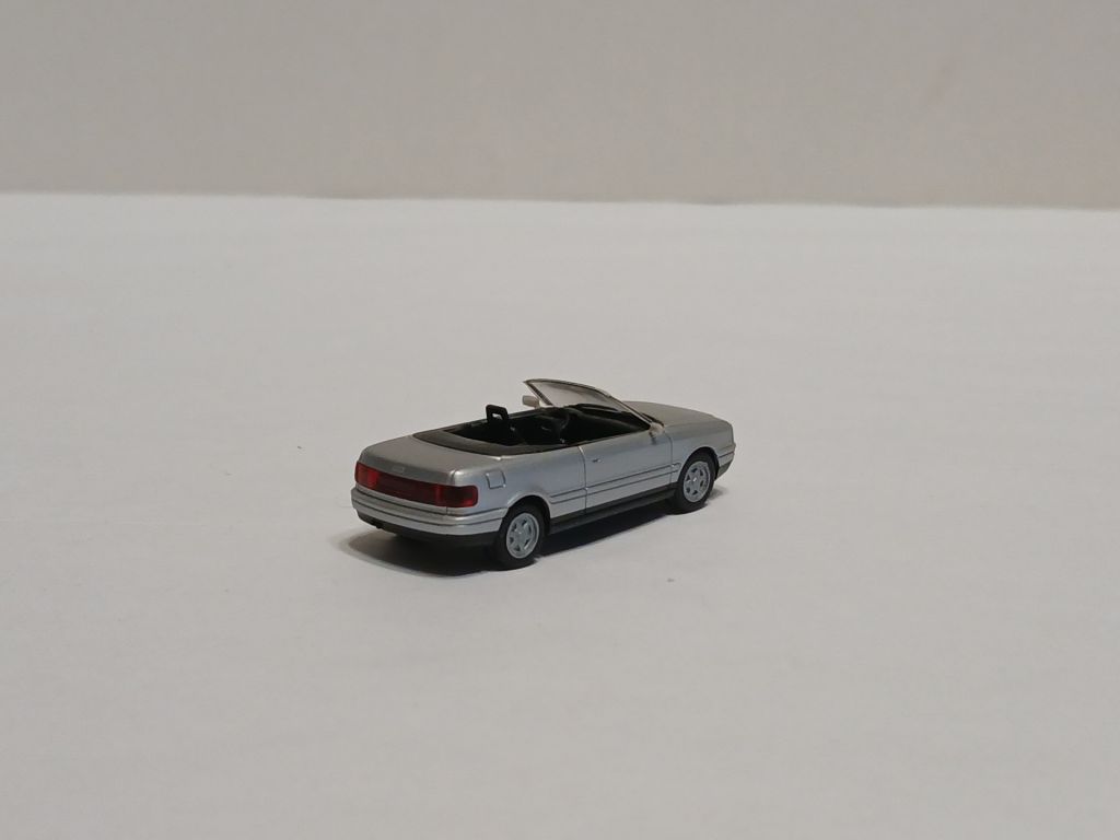 Автомобіль AUDI  CABRIO. HERPA 1:87 H0  (11714.10/3+) . - фото фото фото 1