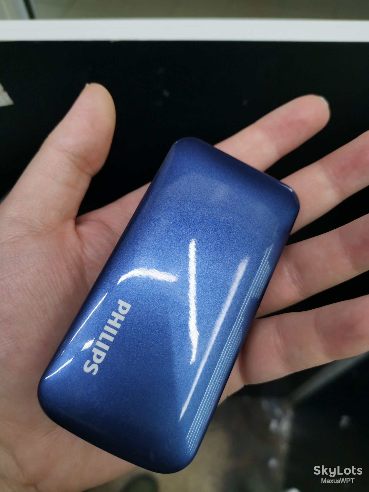 Shop Philips Xenium E255 Blue - фото фото фото 4
