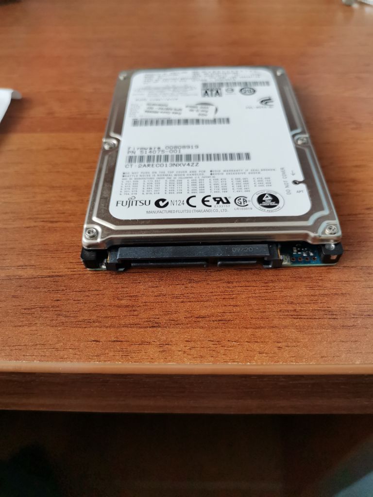 Жесткий диск 2.5" SATA 250GB Fujitsu MJA2250BH - фото фото фото 3