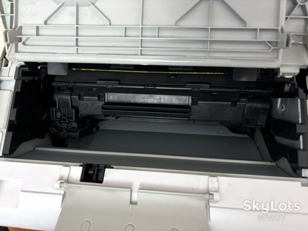 Принтер HP LaserJet P1005  (CB410A) - фото фото фото 2