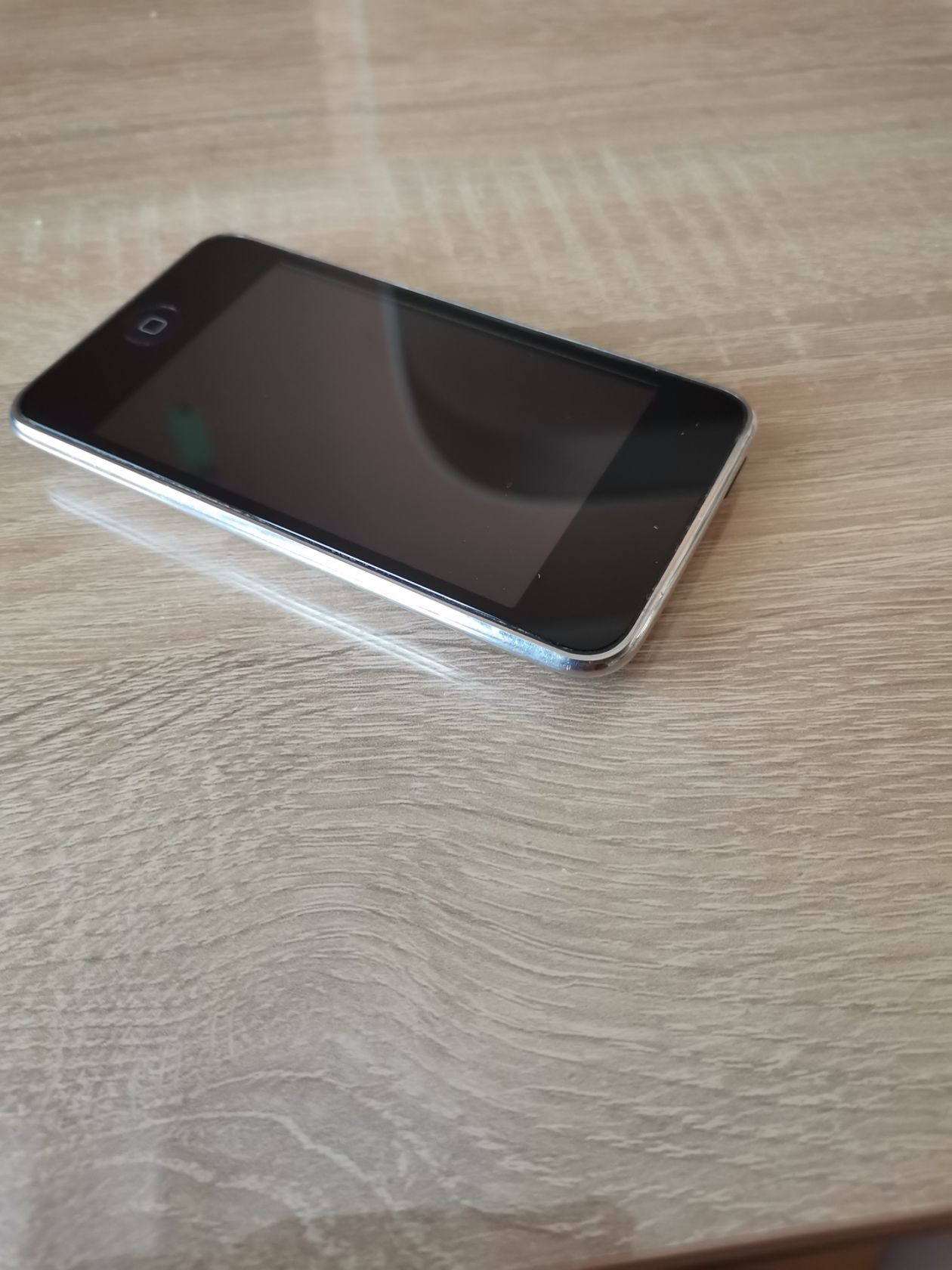 Apple ipod touch 2g 8gb MB528RP - фото фото фото 4