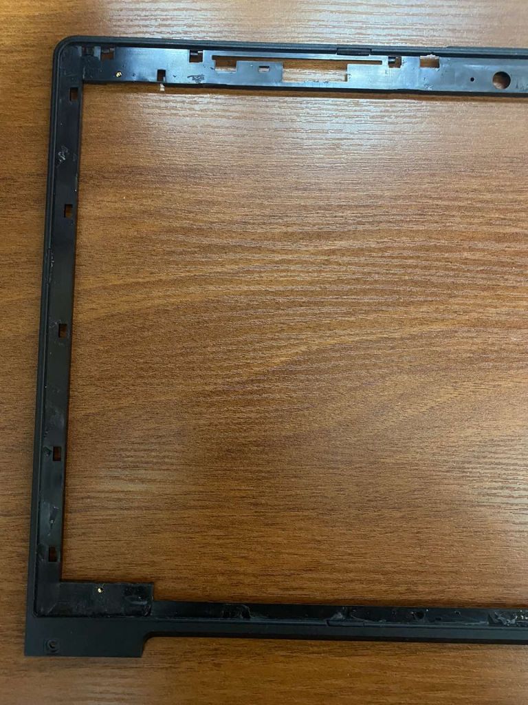 Asus VivoBook S550 Рамка матрицы - фото фото фото 2