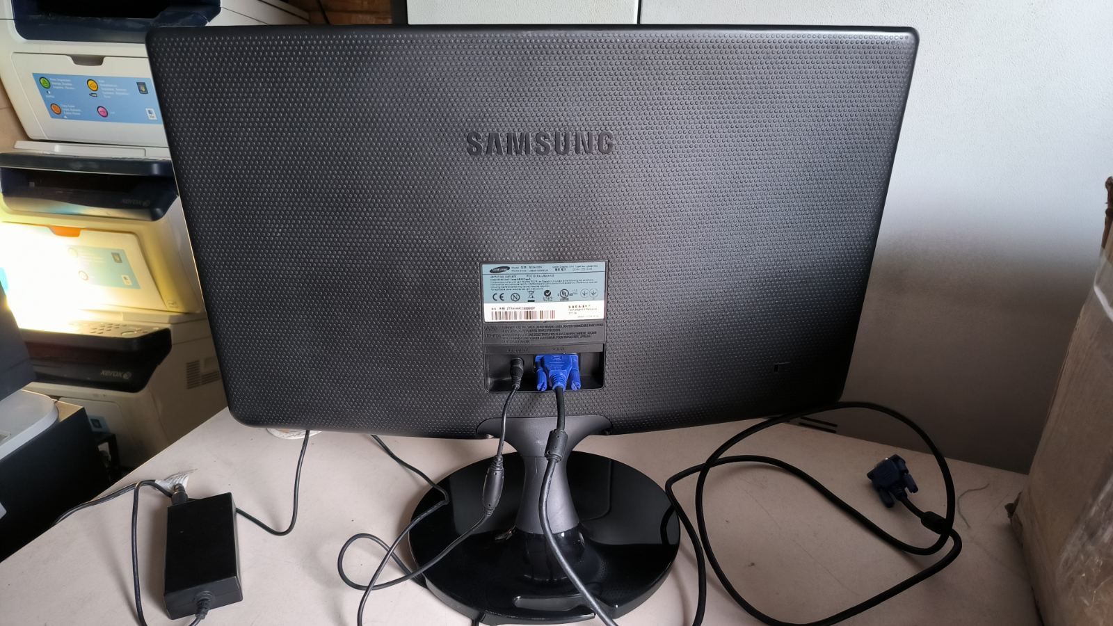 Монитор SAMSUNG S22A100N - фото фото фото 2