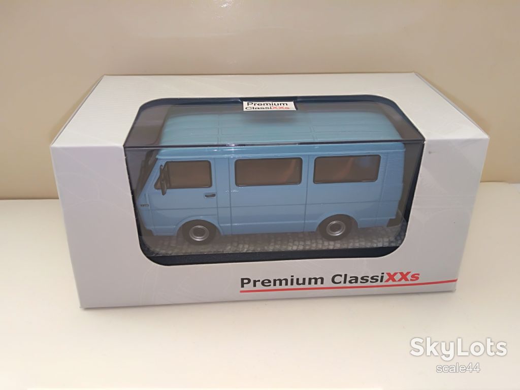 VW LT 28.Premium Classixxs.1/43 - фото фото фото 0