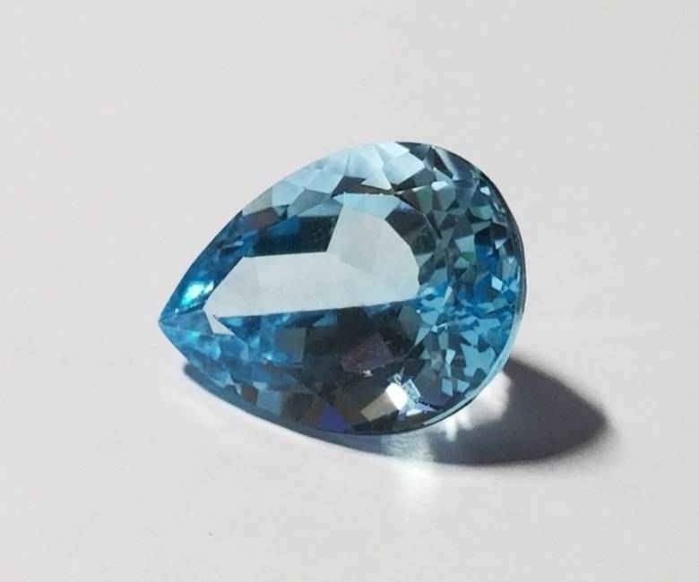 Натуральный топаз 15.34ct 18x13mm - фото фото фото 3