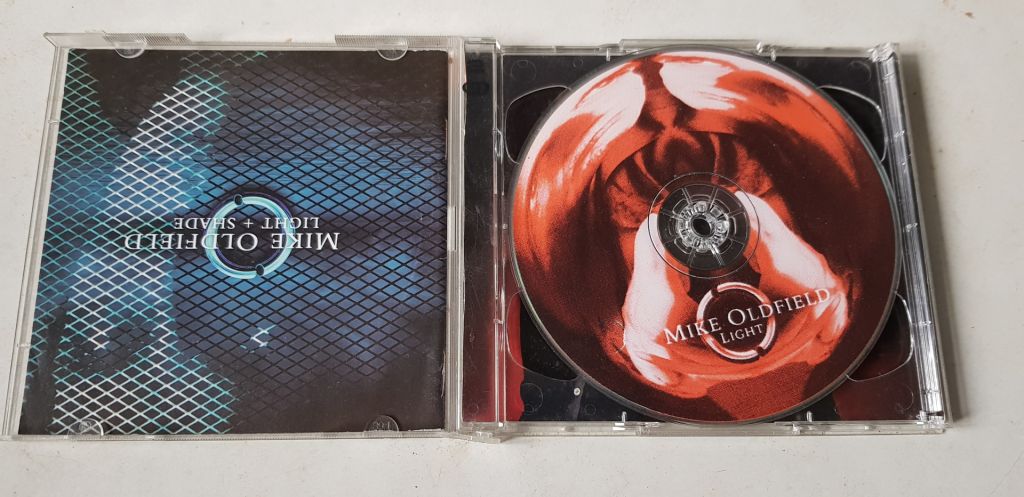 Mike Oldfield Light + Shade 2CD ліцензія - фото фото фото 2