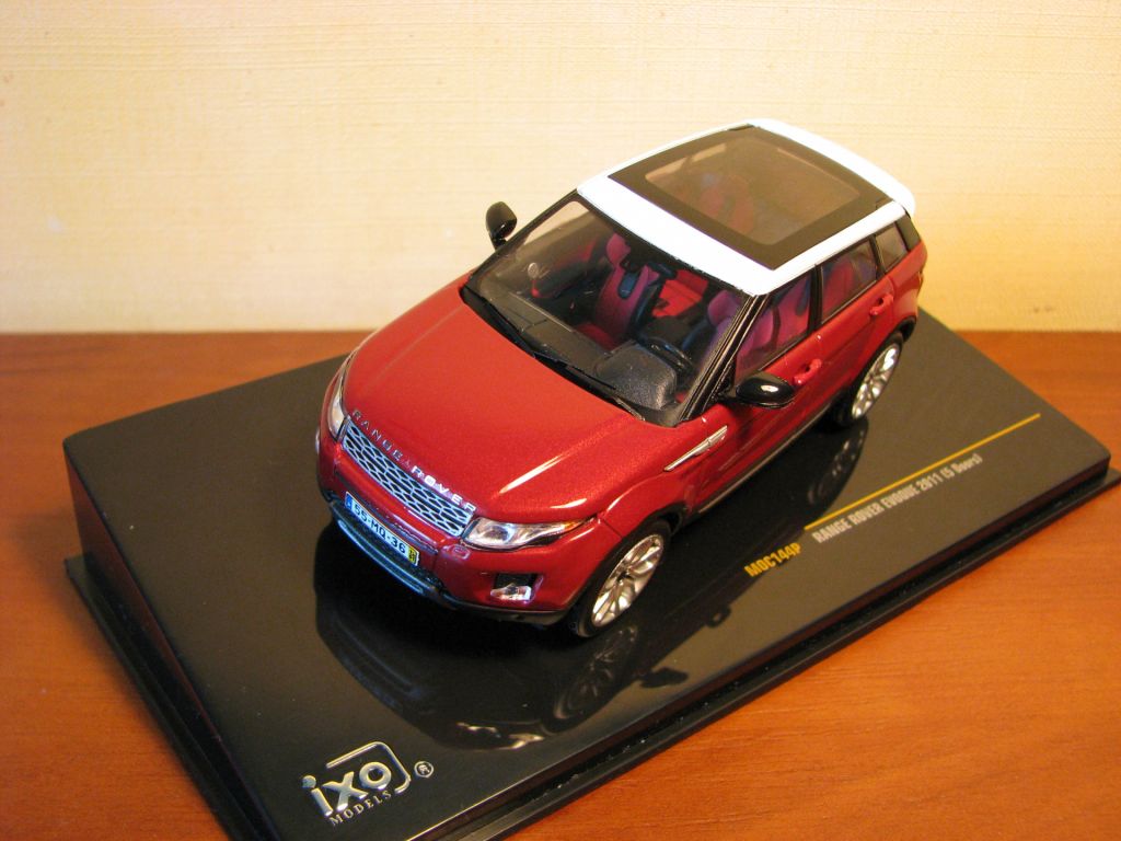 Range Rover Evoque     (5 doors)     (MOC144P) Ixo 1:43 - фото фото фото 3