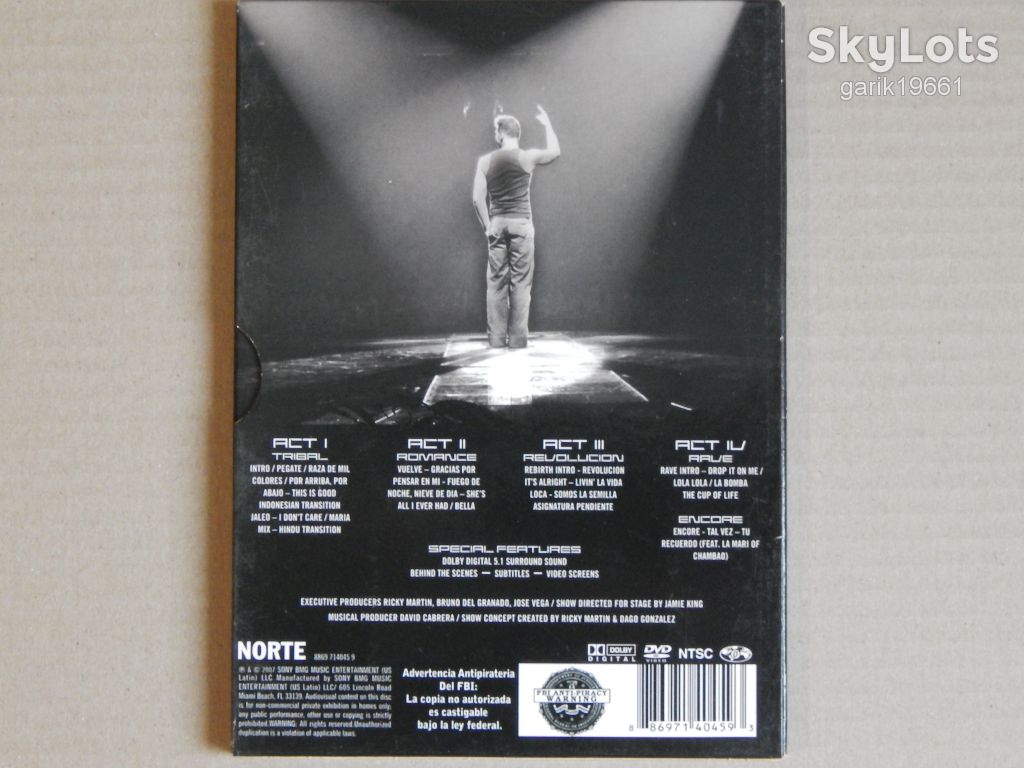 Ricky Martin ‎– Black And White Tour (Live) (DVD, Unofficial Release, Digipak) - фото фото фото 1