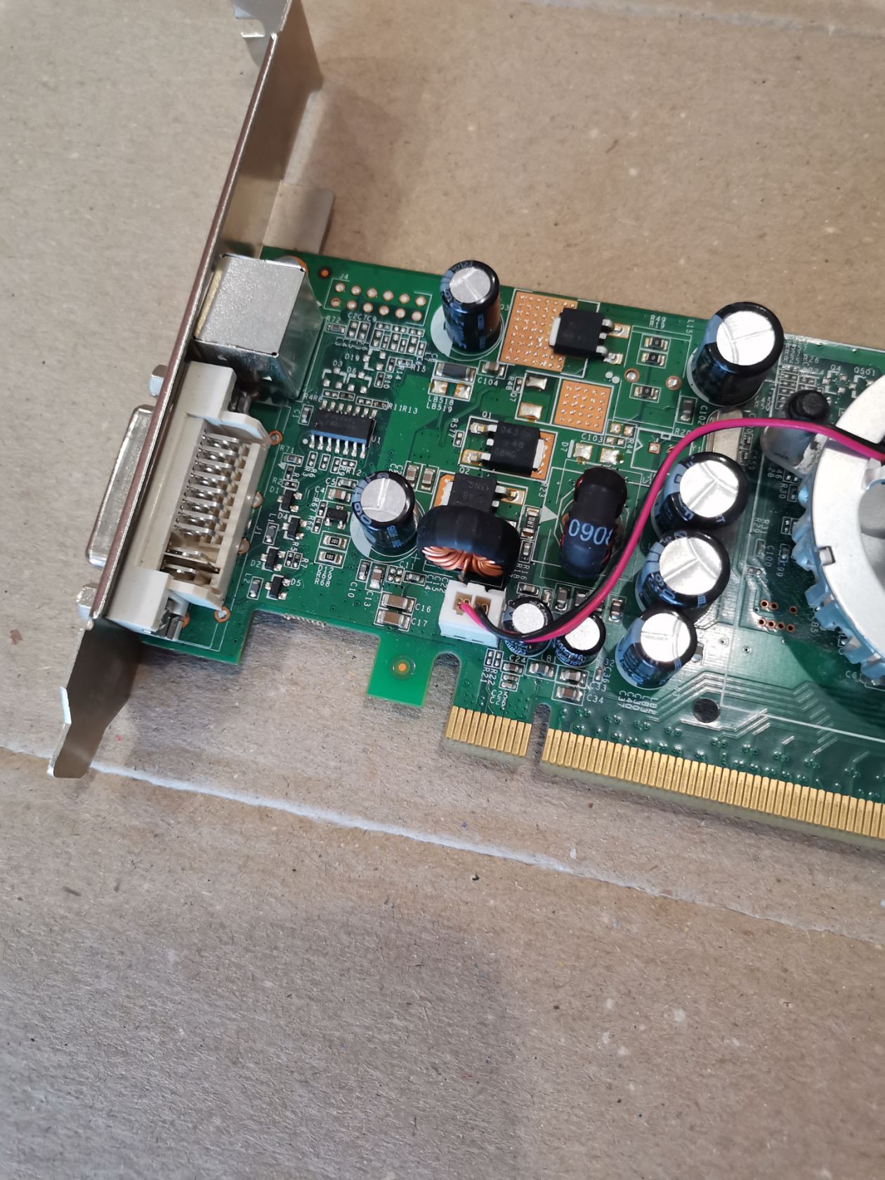 Видеокарта NVIDIA GeForce 9300 GE PCI-E 2.0x16 - фото фото фото 6