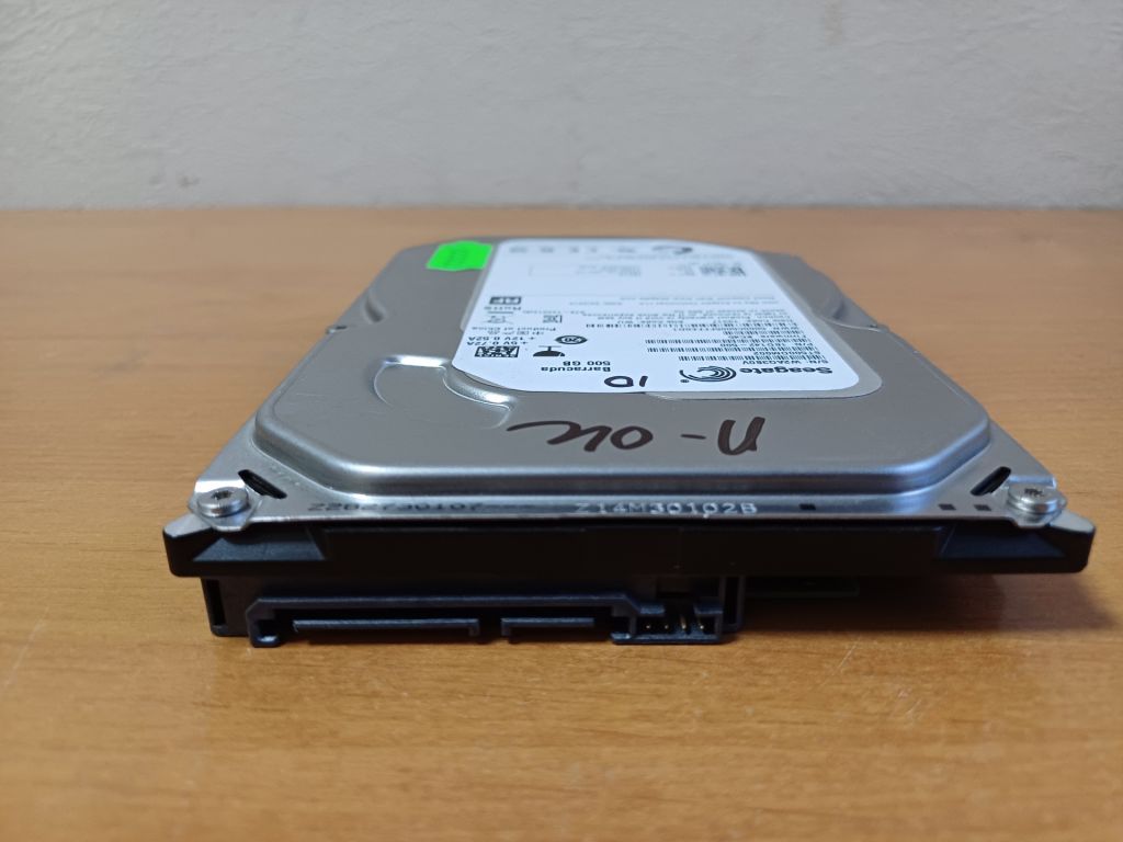 Жесткий диск 3.5 HDD Seagate Barracuda ST500DM002 500 Gb - фото фото фото 1