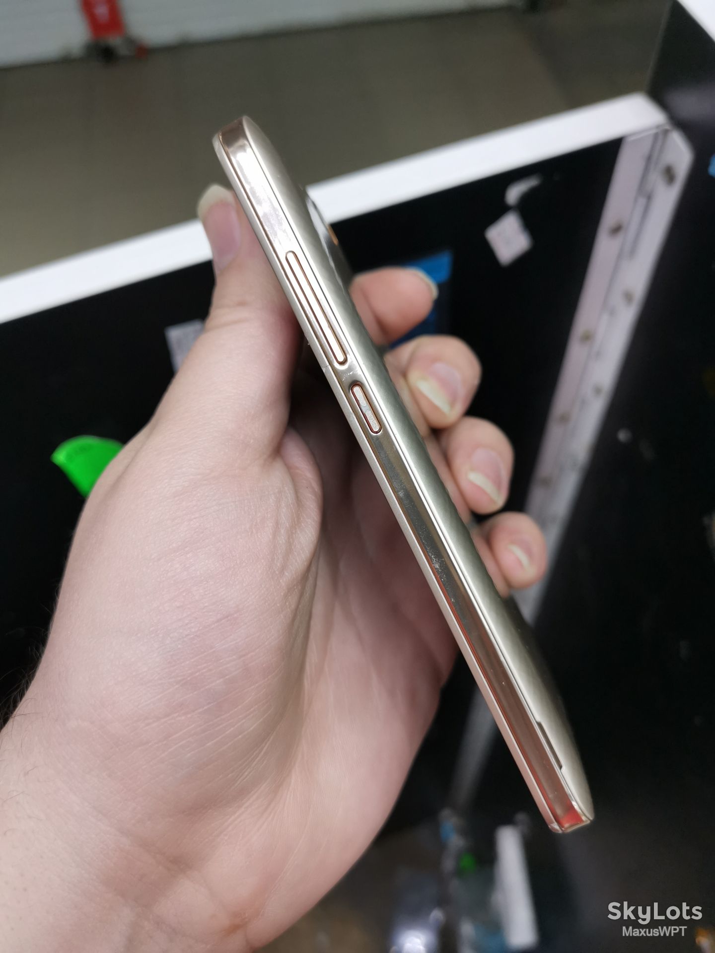 Shop Huawei Y6 pro 2/16 gold - фото фото фото 3