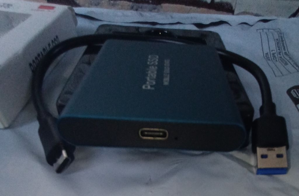 Portable Mobile SSD High-Capacity 4TB - фото фото фото 9