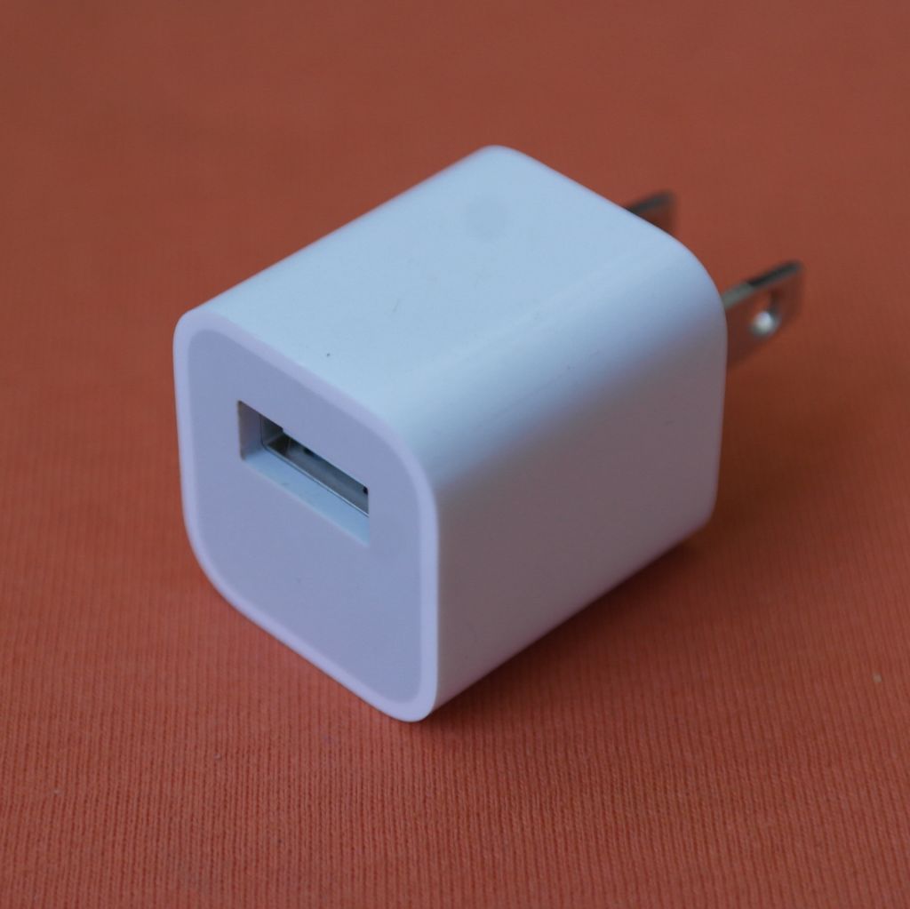 Сетевой адаптер Apple USB Power Adapter A1385 - фото фото фото 2