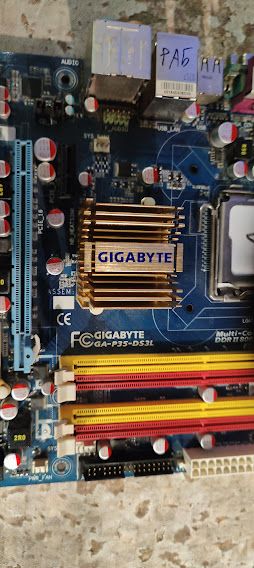 Мат. плата Gigabyte GA-P35-DS3L rev1.0 LGA775 P35 PCI-E+GbLAN SATA ATX 4DDR2 № 241101323 - фото фото фото 1