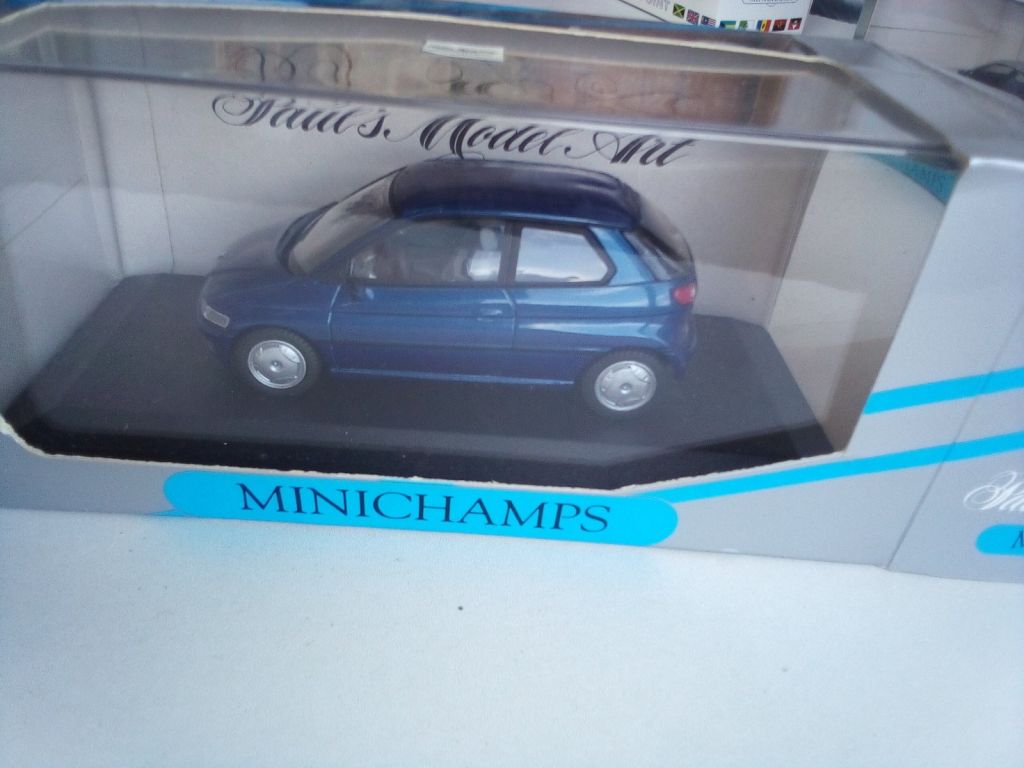 1/43 Minichamps BMW E-1 Coupe - фото фото фото 0