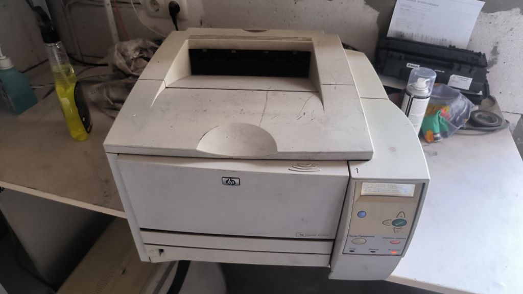 Принтер HP LaserJet 2300d - фото фото фото 1