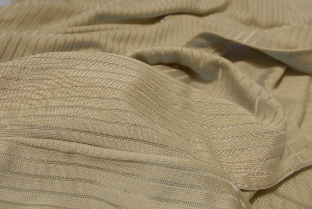 Топ шелковый ванильный 'Basler' 46р - фото фото фото 4