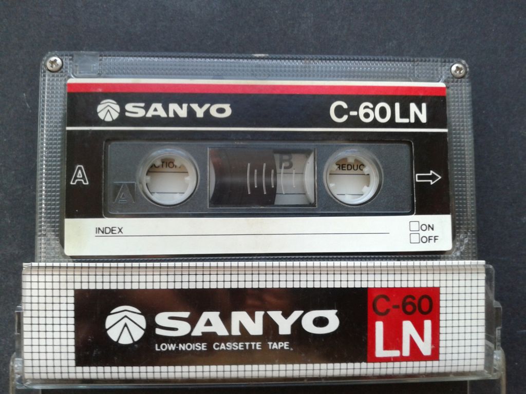 Аудиокассета Sanyo C-60LN - фото фото фото 0